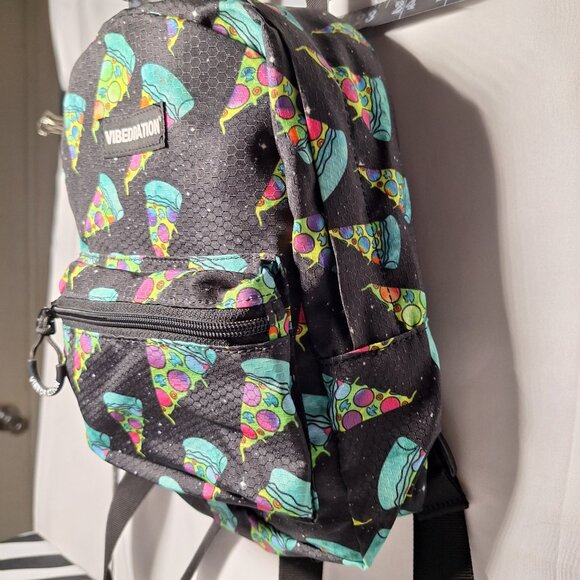 Vibedration Hydration Backpack w/o bladder - Small Size - Pizza - Used main image 9